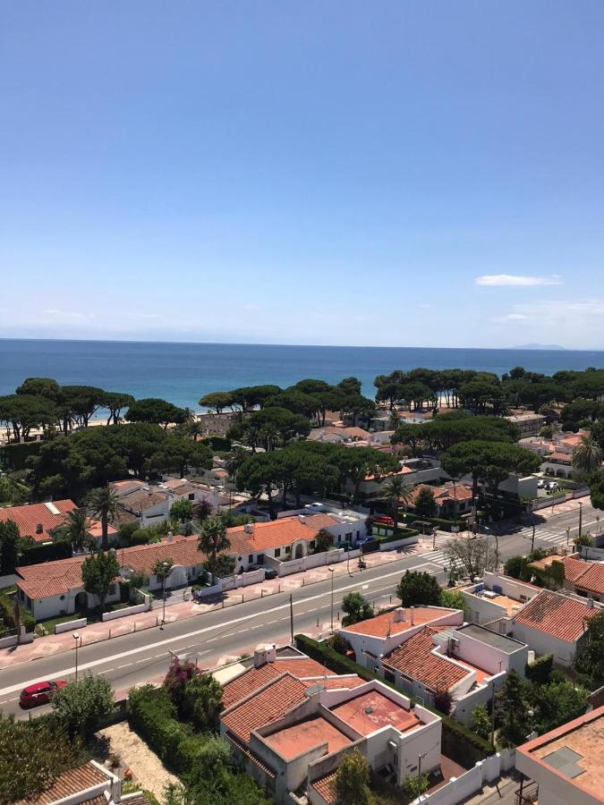 Costa Daurada Apartaments กัมบริลส์ ภายนอก รูปภาพ